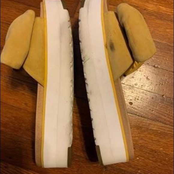 Ugg bow slides - Picture 4 of 6